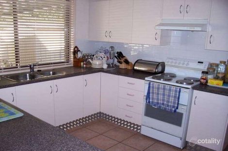 Property photo of 12 Dirkala Close Belmont North NSW 2280