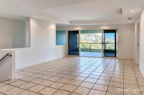 Property photo of 3/4 Fraser Terrace Highgate Hill QLD 4101
