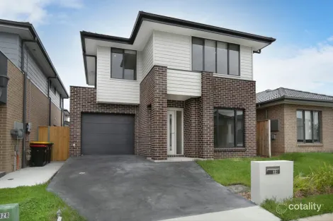 33 Parade Rd, Leppington, NSW 2179