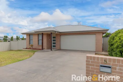 5 Severn Cir, Dubbo, NSW 2830