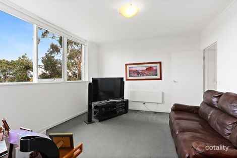 Property photo of 17/14 The Esplanade Clifton Hill VIC 3068