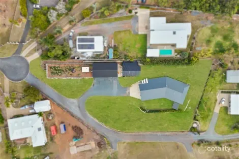 33 CATHERINE AVE, INVERNESS, QLD 4703