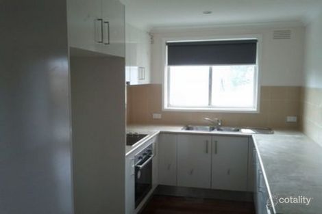 Property photo of 2/97 Conrad Street St Albans VIC 3021