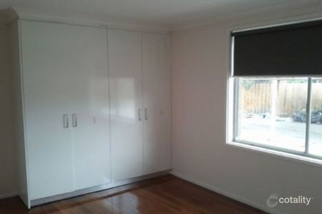 Property photo of 2/97 Conrad Street St Albans VIC 3021