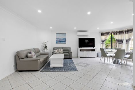 Property photo of 17 Skipton Lane Prestons NSW 2170