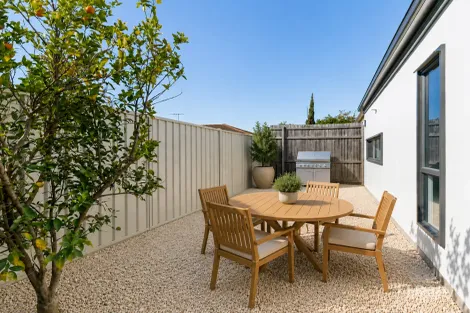 Property photo of 11 Sunny Street Doolandella QLD 4077