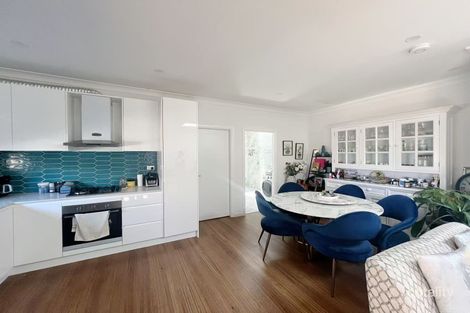 Property photo of 30 Wisteria Crescent Cherrybrook NSW 2126