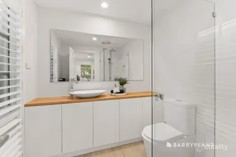 Property photo of 7 Dunscombe Close Rowville VIC 3178