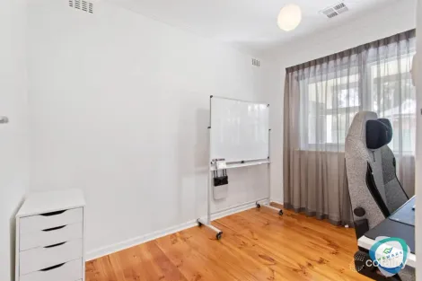 Property photo of 1 Peter Place Ridgehaven SA 5097