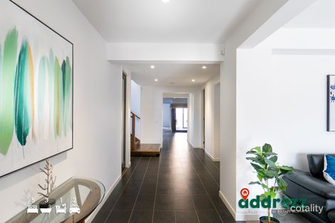 Property photo of 13 Rimple Way Beaconsfield VIC 3807