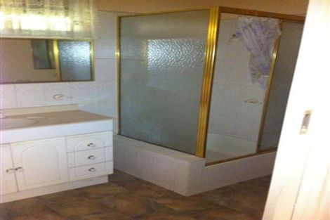 2 Barbara Ave, Glen Waverley, VIC 3150