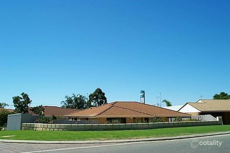 2 Heather Pl, Dianella, WA 6059