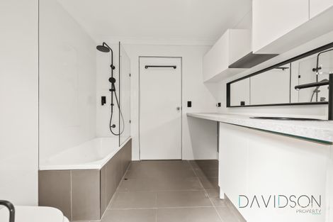 Property photo of 10 Texas Court Oxenford QLD 4210