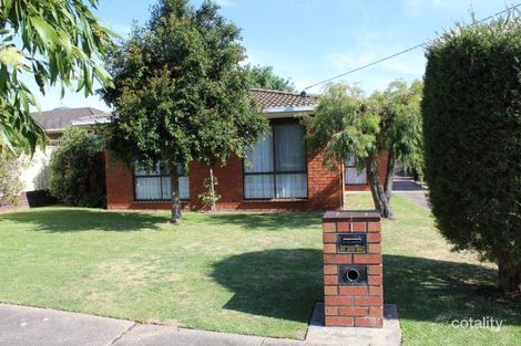 Property photo of 1 Chamberlain Court Hamilton VIC 3300