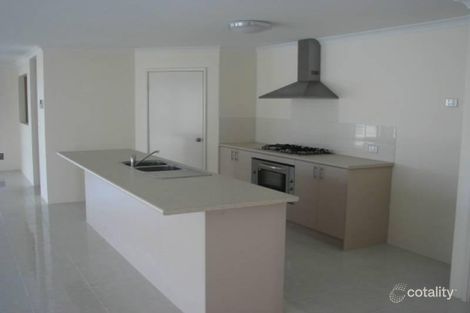 Property photo of 9 Walja Bend Byford WA 6122