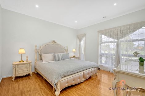 Property photo of 6 Riegelhuth Street Craigieburn VIC 3064