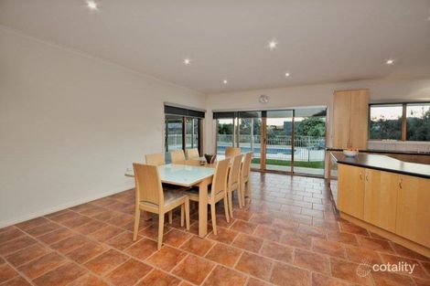 Property photo of 7 The Grove Hillside VIC 3037