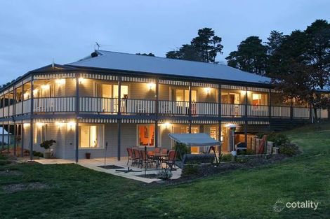 Property photo of 2 Valley Drive Beaconsfield Upper VIC 3808