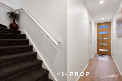 Property photo of 1/14 Adele Avenue Ferntree Gully VIC 3156