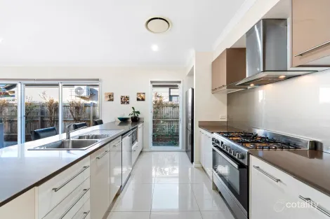 Property photo of 3 Genoa Circuit Birtinya QLD 4575