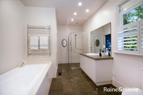 Property photo of 129 Oxley Drive Mittagong NSW 2575