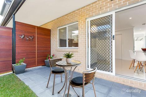 3/7 Mcaneny St, Redcliffe, QLD 4020