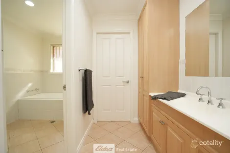Property photo of 22 Nicholls Street Griffith NSW 2680