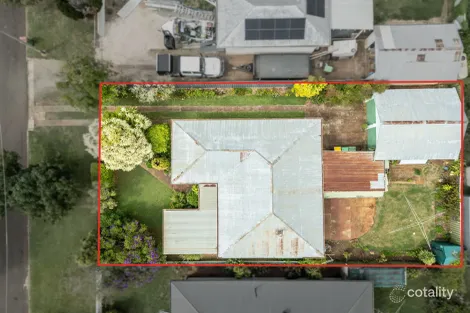 Property photo of 23 Dodd Street Newtown QLD 4350