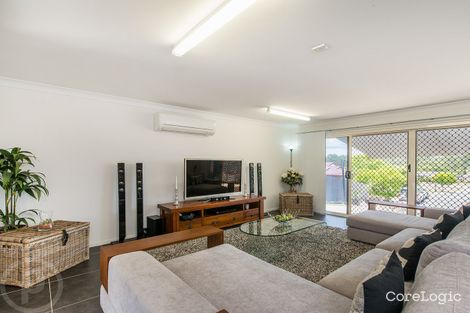 Property photo of 14 Penina Place Oxley QLD 4075