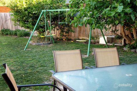 Property photo of 25 Narallah Grove Box Hill North VIC 3129