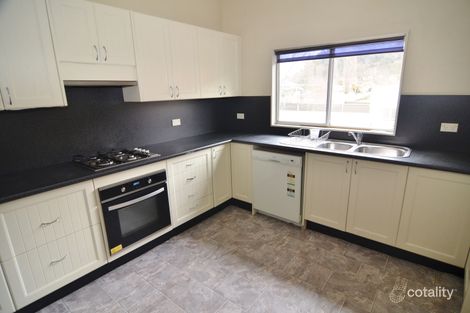 Property photo of 8 Burton Street Lithgow NSW 2790
