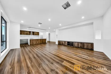 Property photo of 23 Magnolia Crescent Beveridge VIC 3753