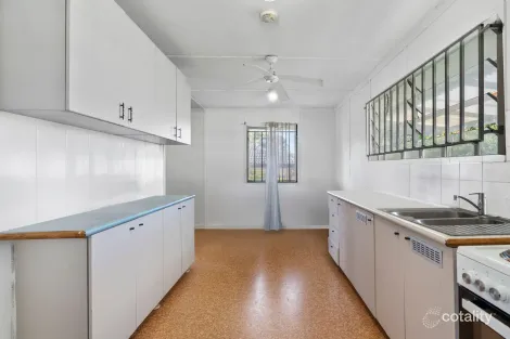 Property photo of 79 Ewing Road Woodridge QLD 4114
