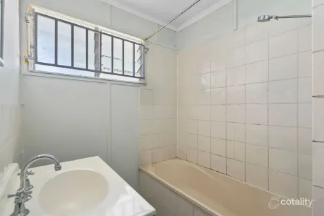 Property photo of 79 Ewing Road Woodridge QLD 4114