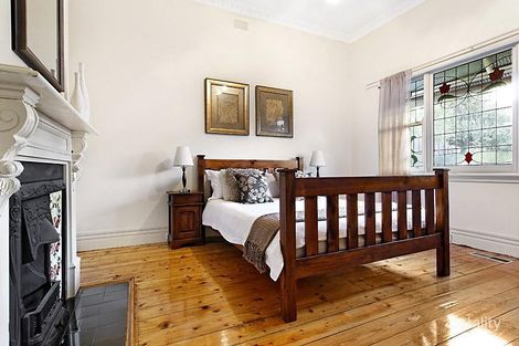 Property photo of 64 Primrose Street Essendon VIC 3040