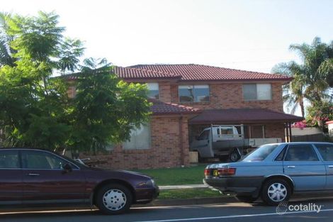 27 Park Rd, East Hills, NSW 2213