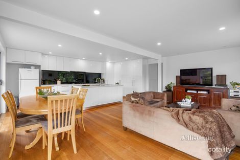 Property photo of 33 Fern Grove Rye VIC 3941