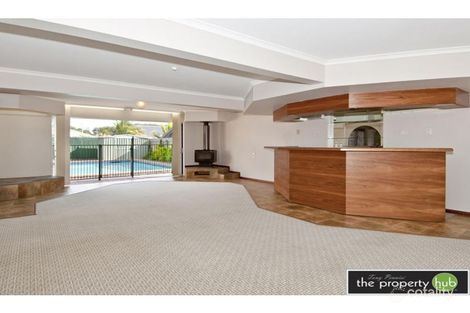 Property photo of 16 Guyra Close Mount Warren Park QLD 4207