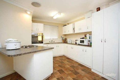 Property photo of 31 Warren Road Para Hills West SA 5096