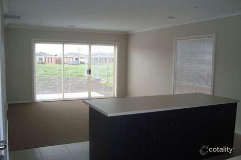 Property photo of 18 Tony Drive Truganina VIC 3029