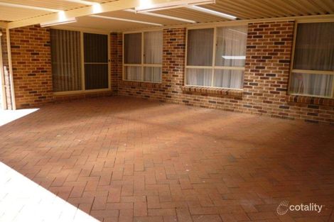 Property photo of 2 Westhaven Place Orange NSW 2800