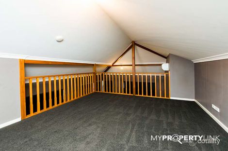 Property photo of 2 Norwich Way High Wycombe WA 6057