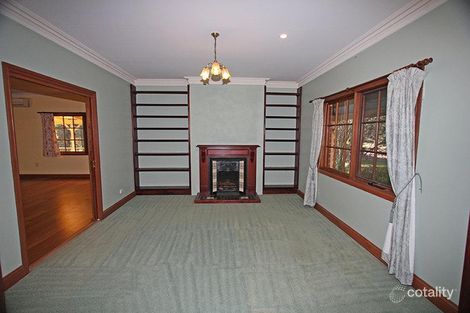 Property photo of 8 Reardon Place Bungendore NSW 2621