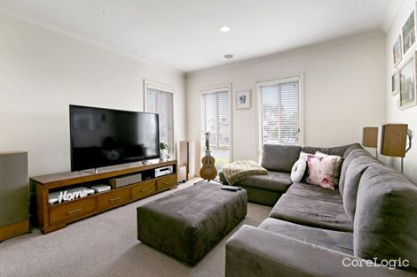 Property photo of 8A Brunnings Road Carrum Downs VIC 3201