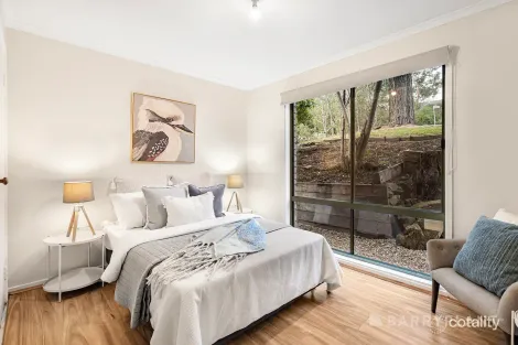 Property photo of 8 Baldwin Avenue Upper Ferntree Gully VIC 3156