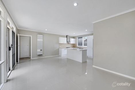 Property photo of 2 Connal Drive Frankston VIC 3199