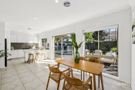Property photo of 1 Blue Wren Way Warriewood NSW 2102