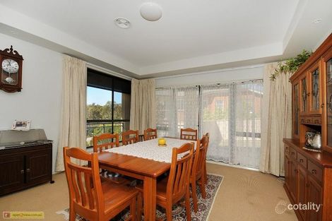 Property photo of 154 Waterfall Drive Jerrabomberra NSW 2619