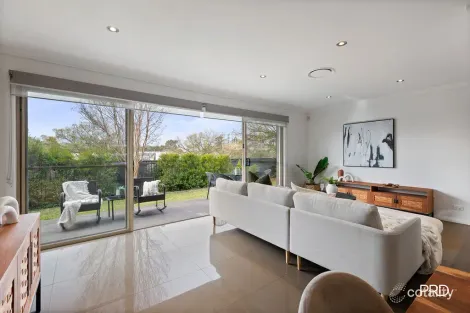 9/400 Glenmore Pkwy, Glenmore Park, NSW 2745