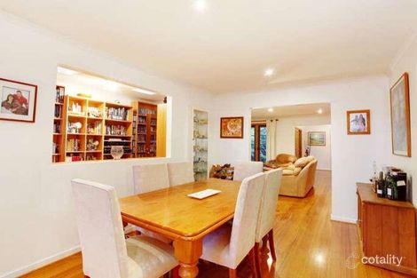 Property photo of 440 Waverley Road Mount Waverley VIC 3149